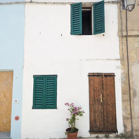 With Breathtaking Views In The Medieval Village Σπίτι διακοπών