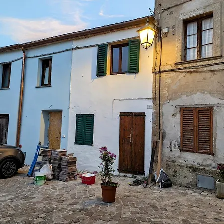 With Breathtaking Views In The Medieval Village Σπίτι διακοπών Barchi